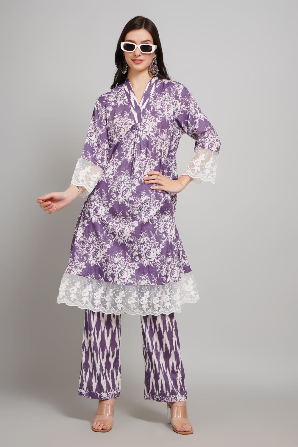 Trendy Cotton Kurti with Palazzo – Festive Purple, V-Neck, Regular Sleeve